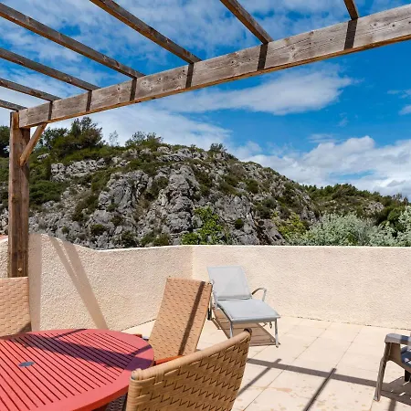 Pavillon T3 Renove, Proche Plage, 2 Chambres, Terrasse, Garage, Wifi - Fr-1-409-170 * ناربون